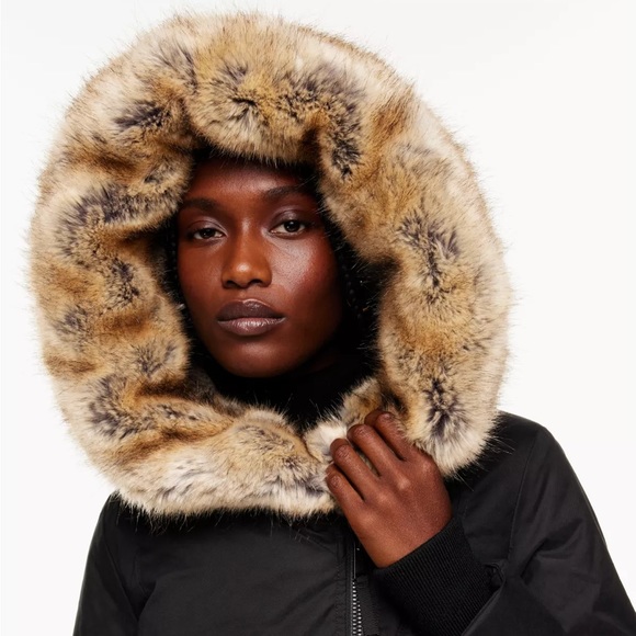 Aritzia Babaton St. Moritz Parka NWT - Picture 3 of 9